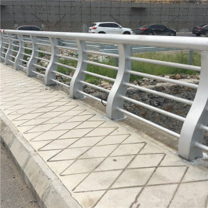 河道桥梁防撞护栏 1.2m 白色