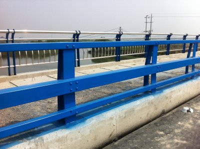 不锈钢桥梁防撞护栏 蓝色
