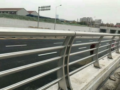 道路亚光不锈钢护栏