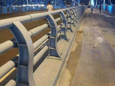 不锈钢桥梁防撞护栏 1.2m